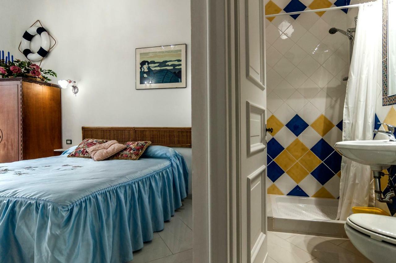 Il Veliero B&B Gaeta Luaran gambar